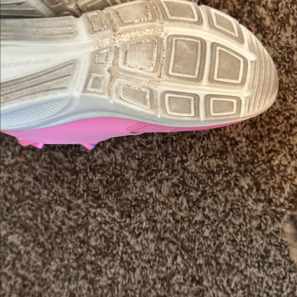 Hot pink slip on sketchers - Picture 3 of 3